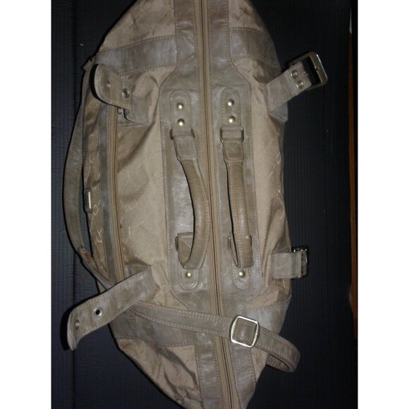 Multipurpose Antler Duffle Bag for Travel, Work or Fitness! - Picture 3 of 12